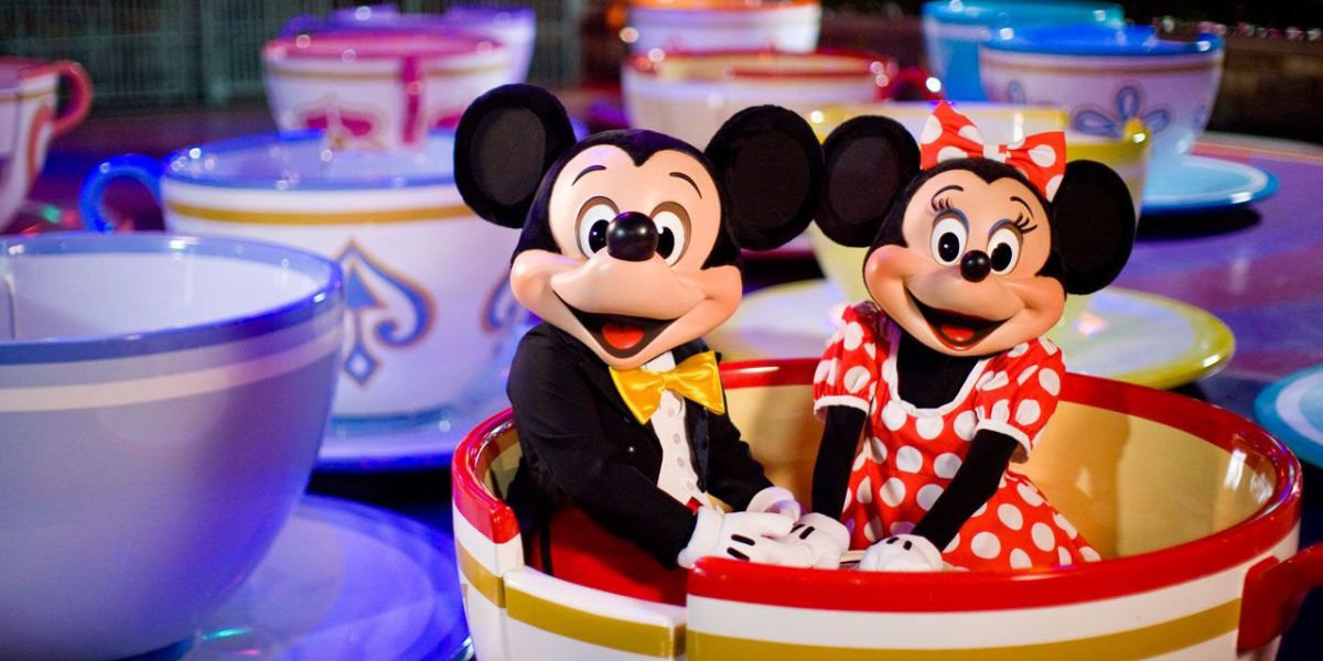 Mickey and Minnie Mouse in teacups